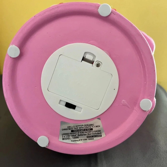 Hello Kitty Pink Ceramic Christmas Tree with Lights 11” NEW - Picture 6 of 7